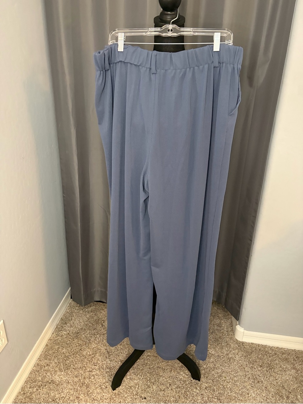 253. Halara Pull-on Trouser, XL Tall, Periwinkle - Picture 3 of 3